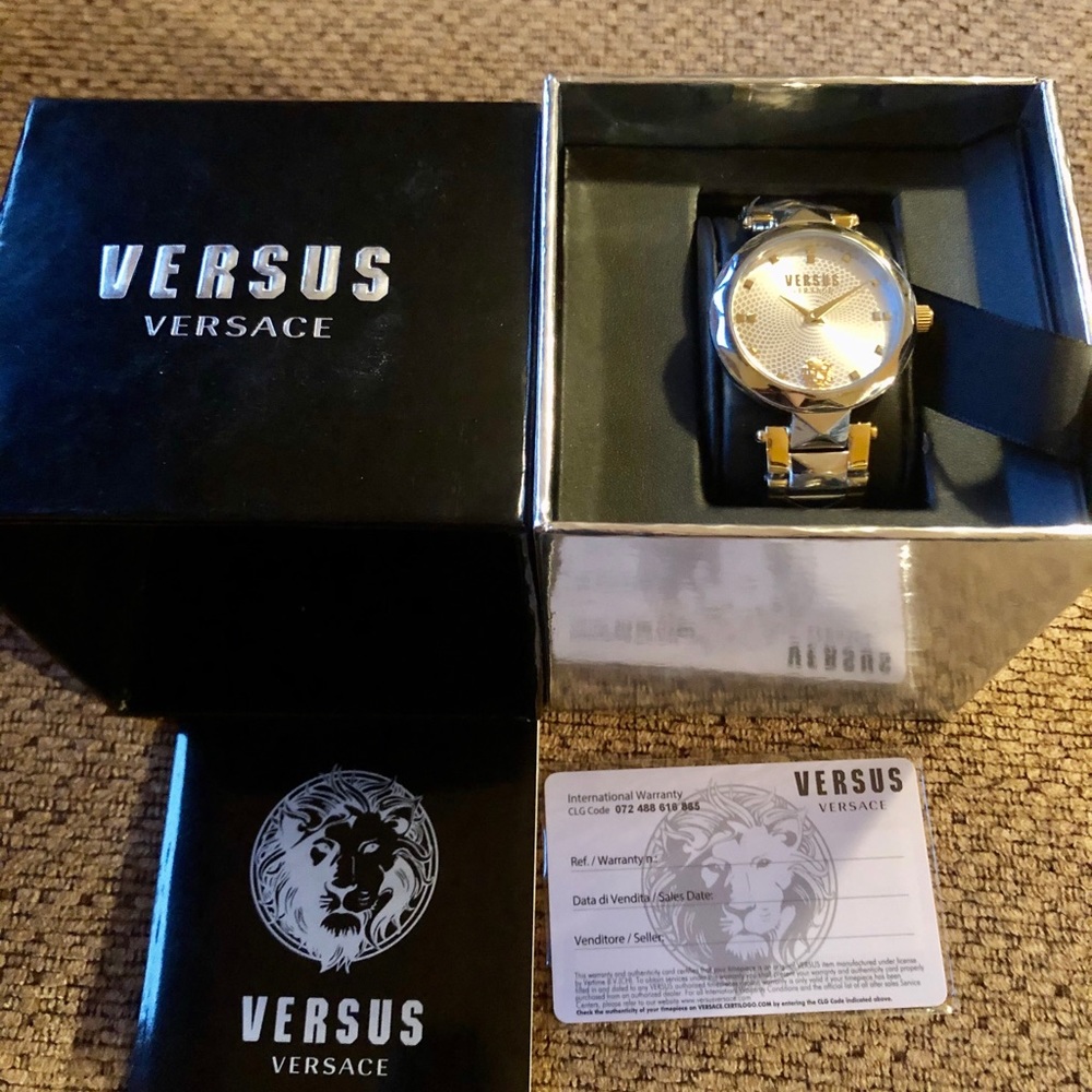 Versace women’s watch BRAND NEW - Picture 6 of 7